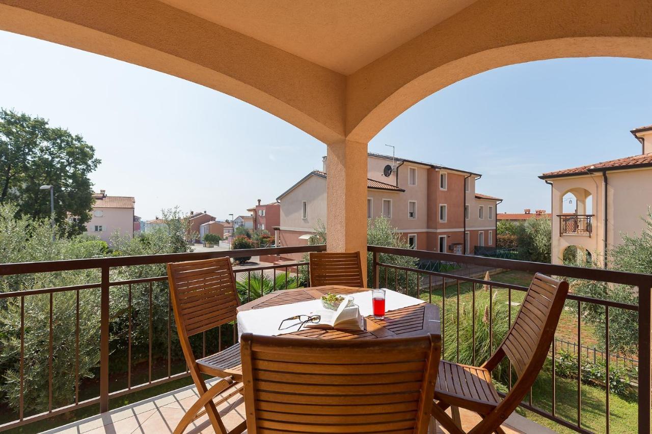 Apartments With A Swimming Pool Novigrad - 7078 Ngoại thất bức ảnh